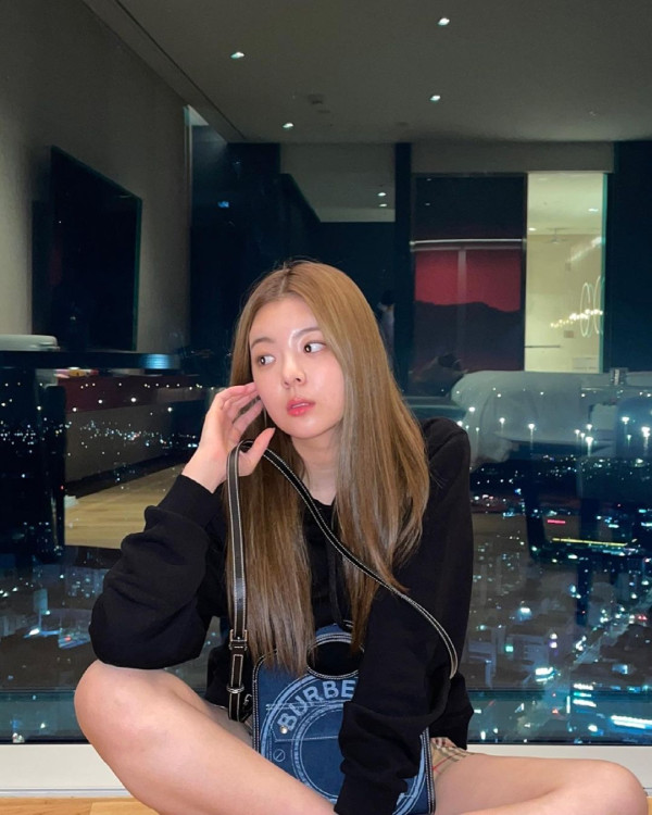 [연예] ITZY 리아